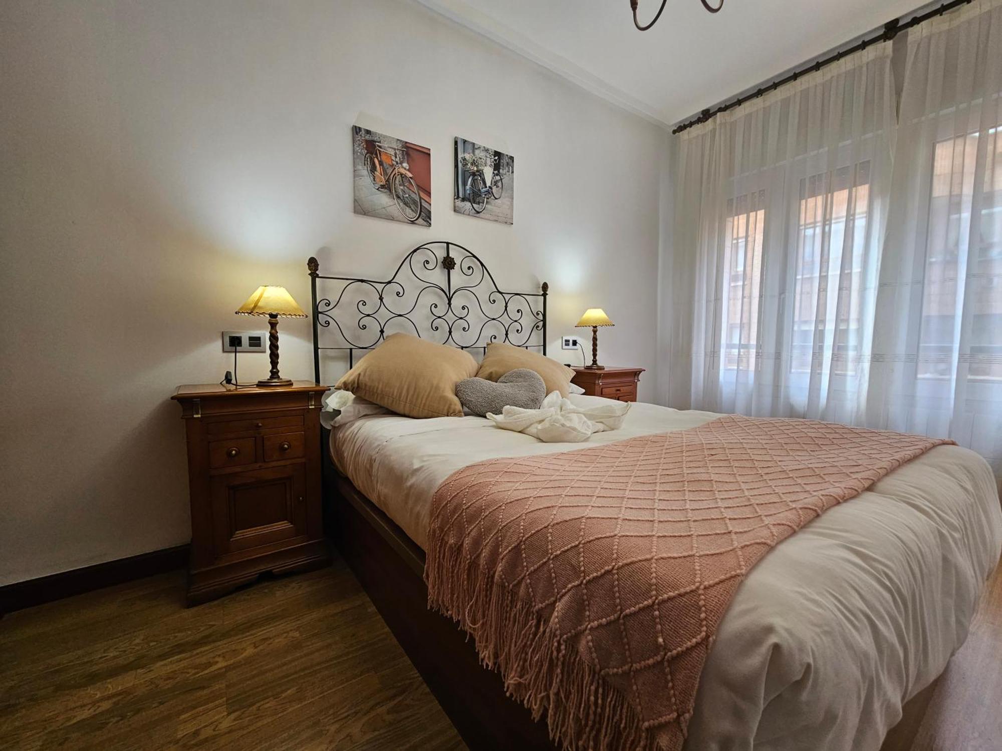 127A Apartamento 3 Habitaciones Cerca De La Playa 기욘 외부 사진