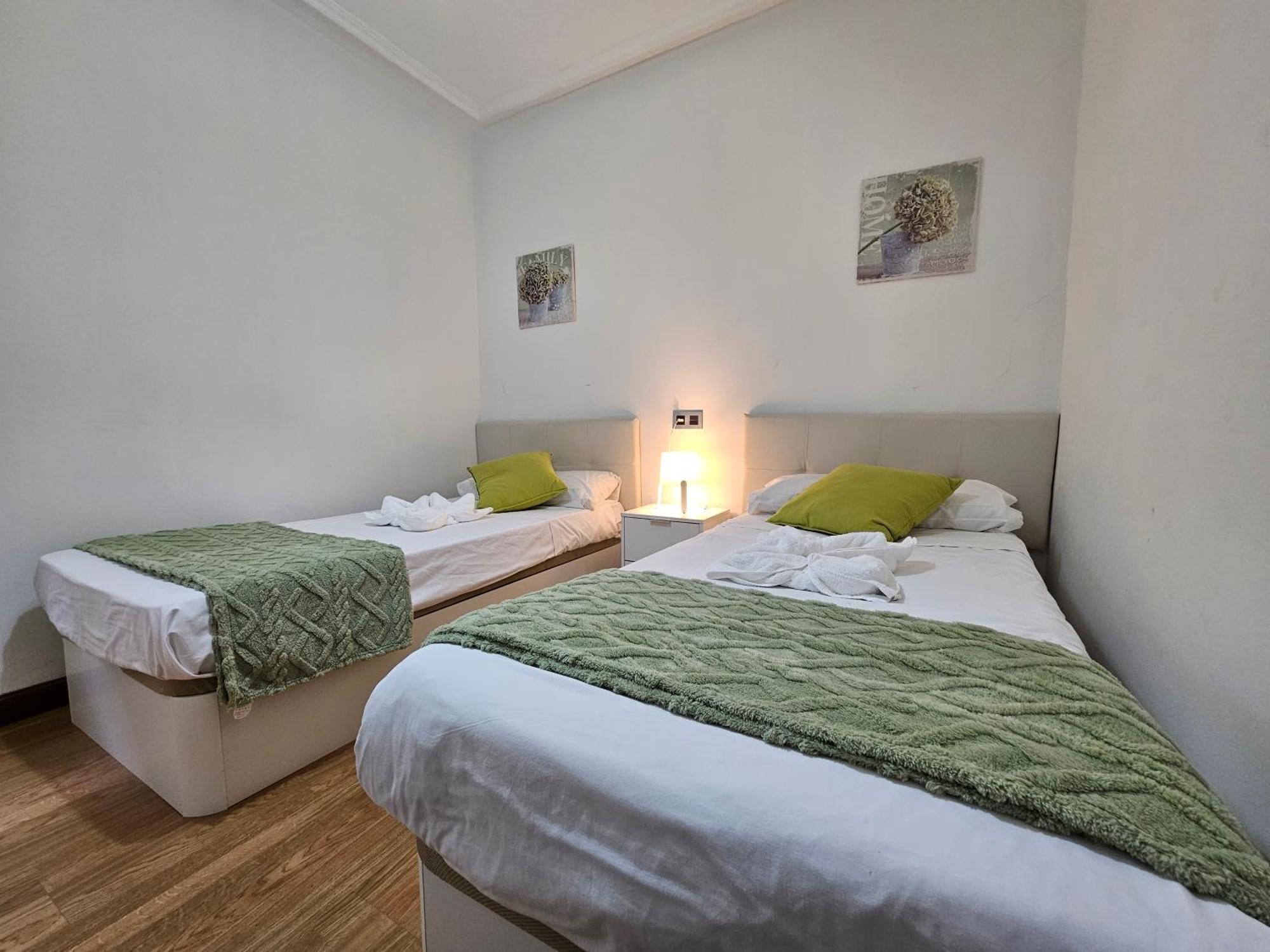 127A Apartamento 3 Habitaciones Cerca De La Playa 기욘 외부 사진