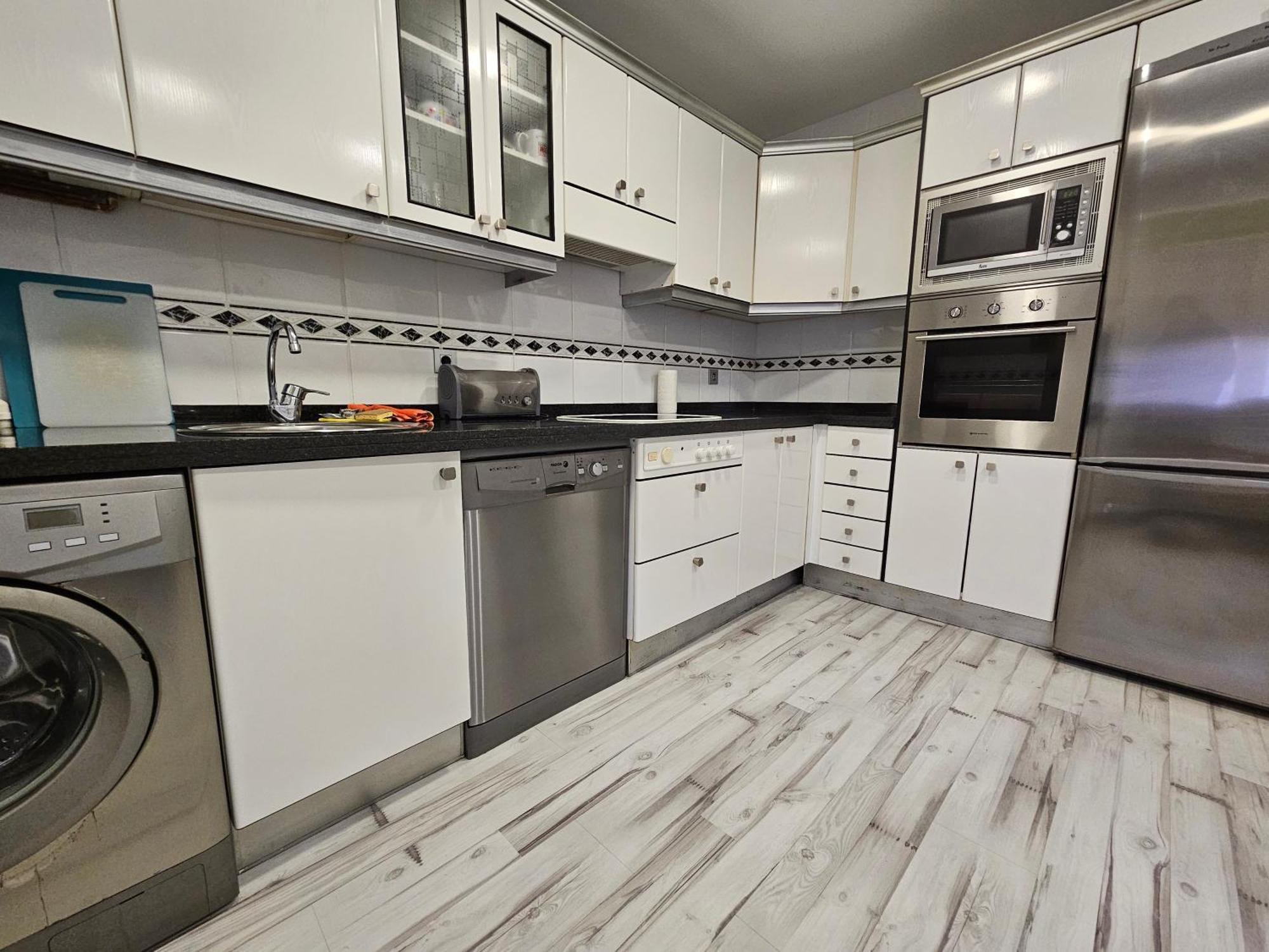 127A Apartamento 3 Habitaciones Cerca De La Playa 기욘 외부 사진